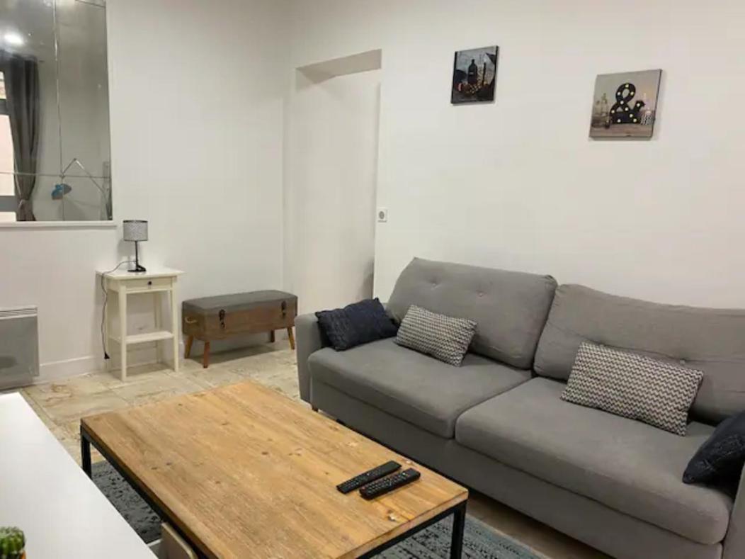 My Trip In Paris - Turgot Apartment ภายนอก รูปภาพ