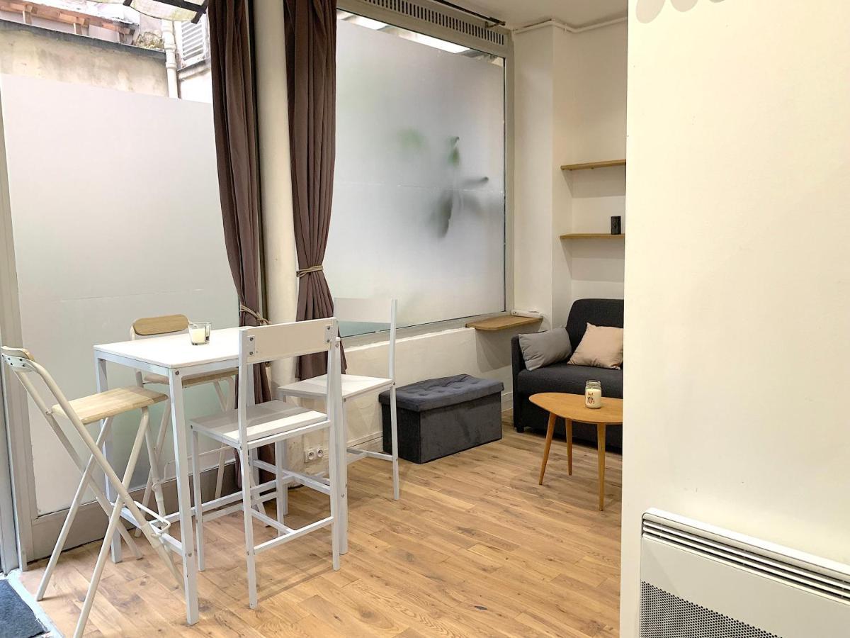 My Trip In Paris - Turgot Apartment ภายนอก รูปภาพ